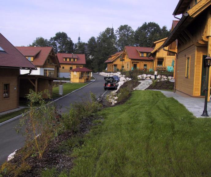 Oko Feriendorf Schlierbach Hotell Exteriör bild