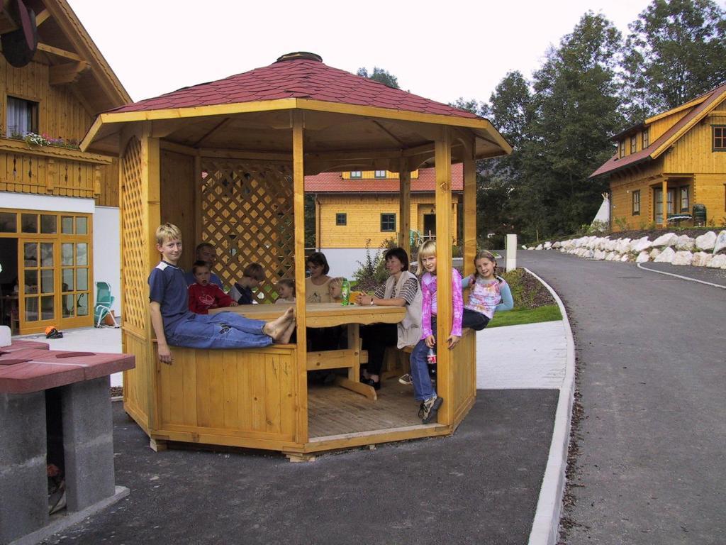 Oeko Feriendorf Schlierbach Exteriör bild