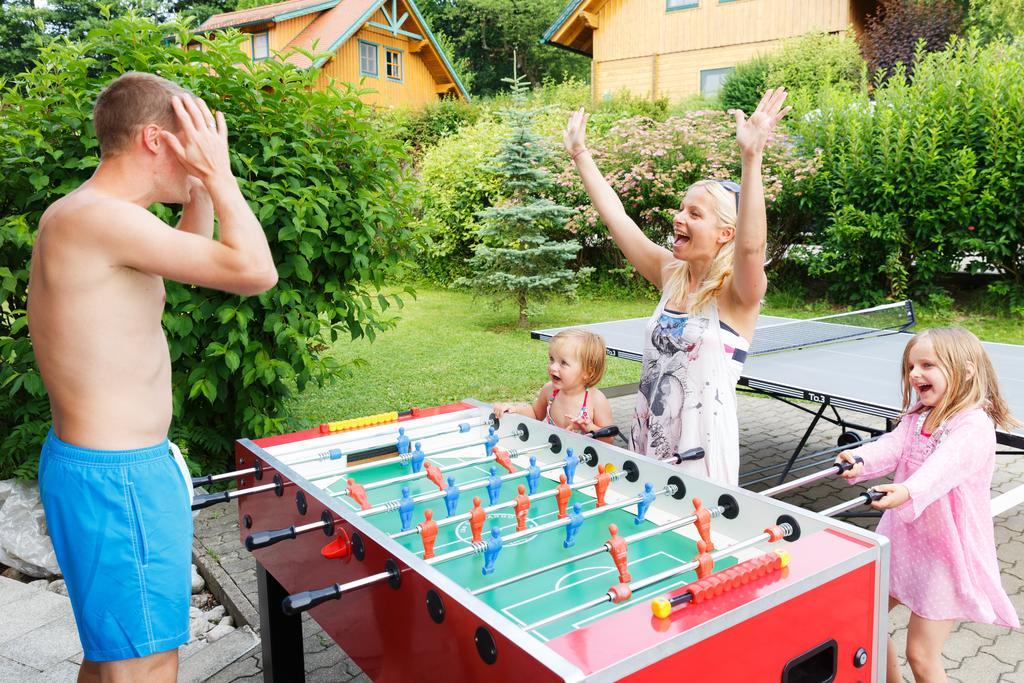 Oko Feriendorf Schlierbach Hotell Exteriör bild